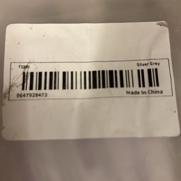 NWT, scrunchie style faux hairpiece, BROWN/PLATINUM color, brand new, never worn - Picture 5 of 5